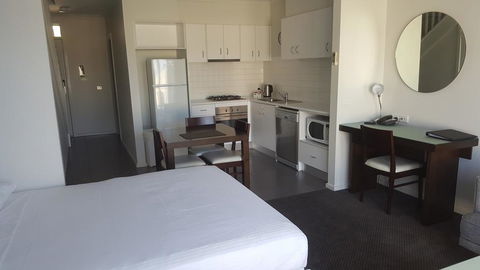 Quest Sanctuary Lakes - Accommodation Yamba 3