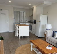 Quiet apartment walking distance to restaurants - Accommodation Yamba