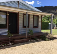 Rail Trail Cottage - Accommodation Yamba