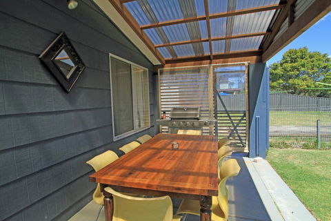 Ranu House - Waterfront - Accommodation Yamba 1