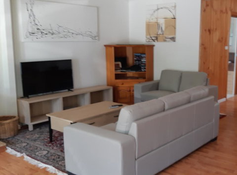 Ray's Farm - Accommodation Yamba 0