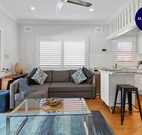 Relaxed Clovelly Beach Home - Parking - Cloey6 - Accommodation Yamba