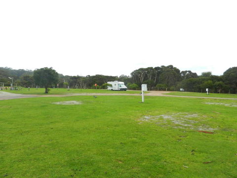Rest Point Holiday Village - Accommodation Yamba 2