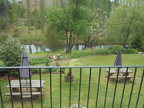 Riverbank Park MOTEL - Accommodation Yamba 2
