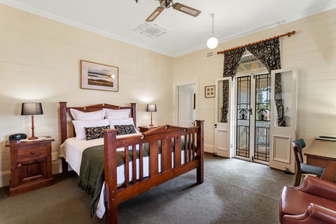 Riversleigh House - Accommodation Yamba 2