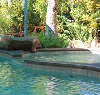 Roey Backpackers and Party Bar - Accommodation Yamba