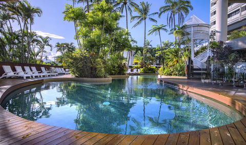 Rydges Esplanade Resort Cairns - Accommodation Yamba 0