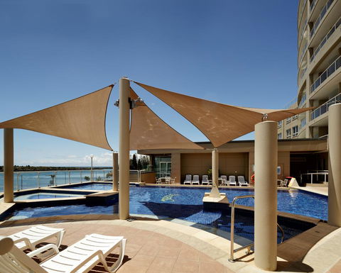 Rydges Hotel Port Macquarie - Accommodation Yamba 1