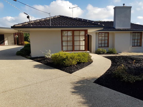 Sandy Bottoms - Accommodation Yamba 0