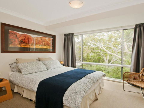 Sea Whispers - A Real Native Outlook - Accommodation Yamba 2