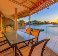 Seachange -Waterfront - Accommodation Yamba