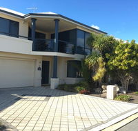 Seahaven by Rockingham Apartments - Accommodation Yamba