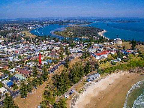 Seaspray 3 - Straight Across The Road From Main Beach Yamba - Accommodation Yamba 1