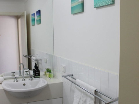 Seaspray Unit 7 Straight Across The Road From Main Beach Yamba - Accommodation Yamba 2
