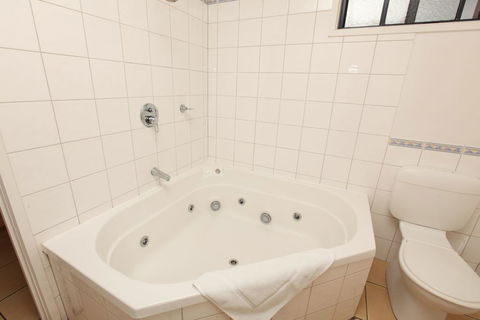 Seaview Motel & Apartments - Accommodation Yamba 1