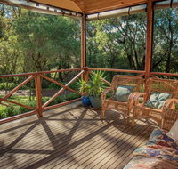 Secluded homestead amongst the trees - Accommodation Yamba