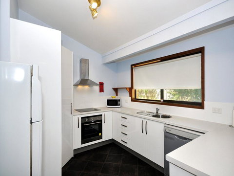 Shady Treez - Pet Friendly - Accommodation Yamba 3