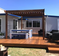 Shellharbour Beach Cottage - walk onto Patrolled beach with flags in summer - Accommodation Yamba