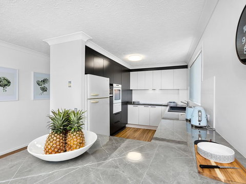 Shoreline Six With Ocean Views To See The Whales - Accommodation Yamba 1