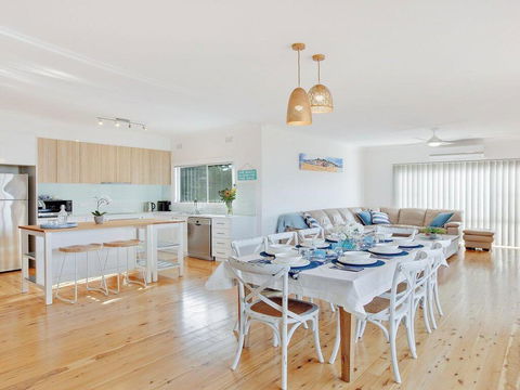 Sienna By The Sea - Spacious Coastal Getaway - Accommodation Yamba 0