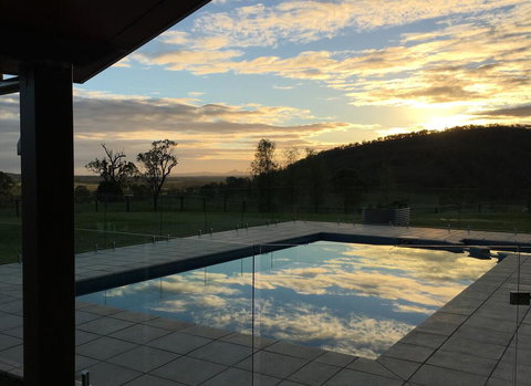 Skyline Farm House - Accommodation Yamba 2