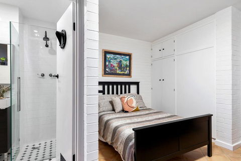 Soho Chic Apartment - Accommodation Yamba 2