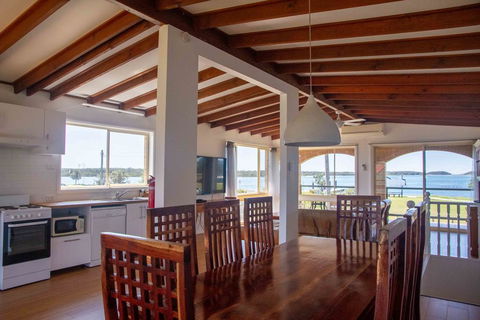 South Coast Retreat - Accommodation Yamba 1