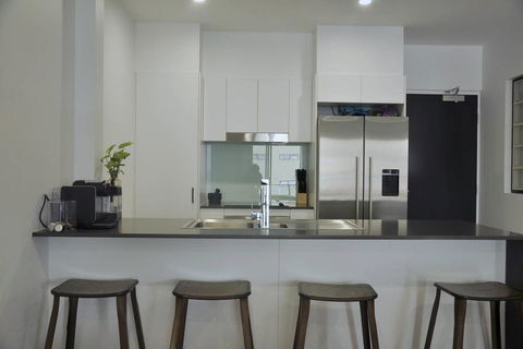 Spacious 2 Bed 2 Bath Unit - LUMA APARTMENTS - Accommodation Yamba 3
