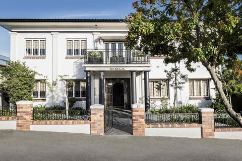 Spicers Balfour Hotel - Accommodation Yamba 2