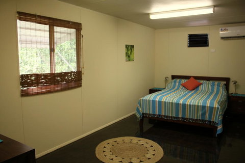 Spring Homestead - Accommodation Yamba 0