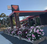 Statesman Motor Inn - Accommodation Yamba
