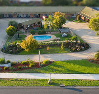 Statesman Motor Inn - Accommodation Yamba