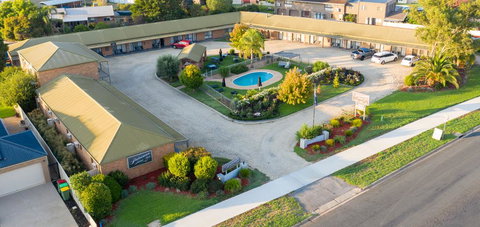 Statesman Motor Inn - Accommodation Yamba 3