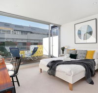 StayCentral on Oxford Penthouse - Accommodation Yamba