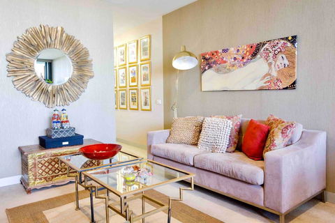 Stylish 1 Bedroom Apartment Amazing City Views - Accommodation Yamba 0