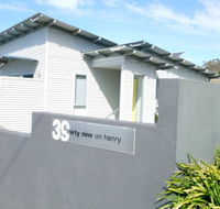 Stylish Holiday Unit - Accommodation Yamba