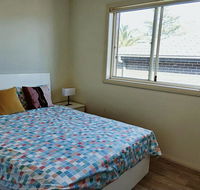 Stylish Private Bathroom-Luxurious modern big home - Accommodation Yamba