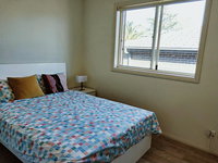 Stylish Private Bathroom-Luxurious modern big home