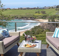 Sunrise Over Easts 1 - Pets stay free views - Accommodation Yamba