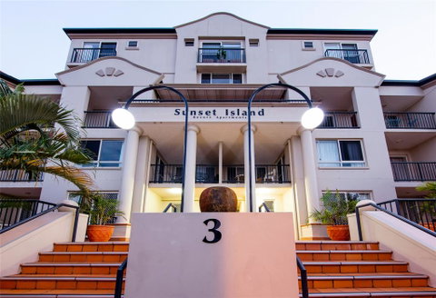 Sunset Island Resort - Accommodation Yamba 2