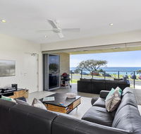 Surf 101 on Cabarita Beach - Accommodation Yamba