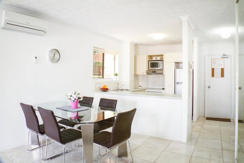 Surfers Riverside - Accommodation Yamba 2