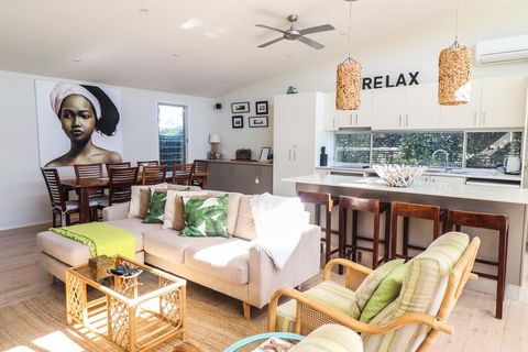 Surfside - Accommodation Yamba 3