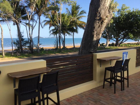 Taihoa Holiday Units Adults Only - Accommodation Yamba 2
