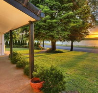 Tara Downs on Lake Albert - Accommodation Yamba