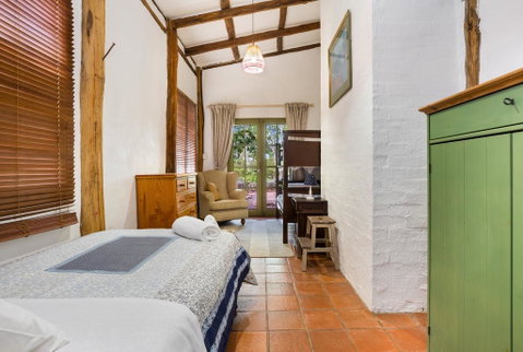 Taradale House Estate - Accommodation Yamba 2
