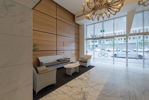 Tasha's Apartments On Morphett - Accommodation Yamba 1