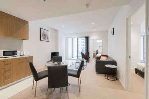Tasha's Apartments On Morphett - Accommodation Yamba 2