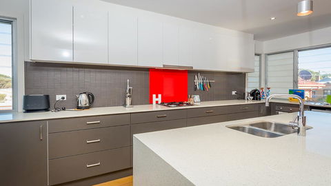 The Art House - Accommodation Yamba 3