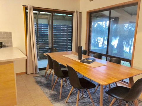 The Basin Waterfront - Accommodation Yamba 1